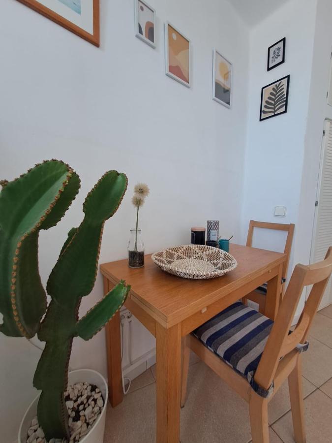 Comfortable Lucy Apartment 706 With Amazing Sea-View Puerto del Carmen  Extérieur photo